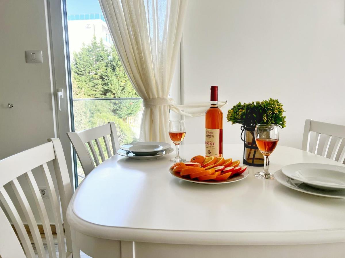 Yourhome Beach First Line Dobra Voda Exterior foto