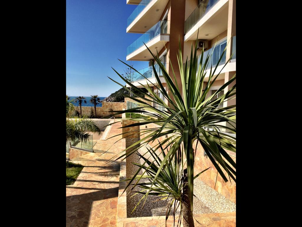 Yourhome Beach First Line Dobra Voda Exterior foto